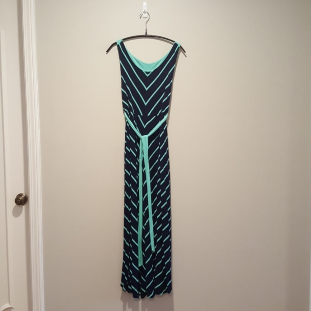 Liz Lange navy and mint maternity maxi